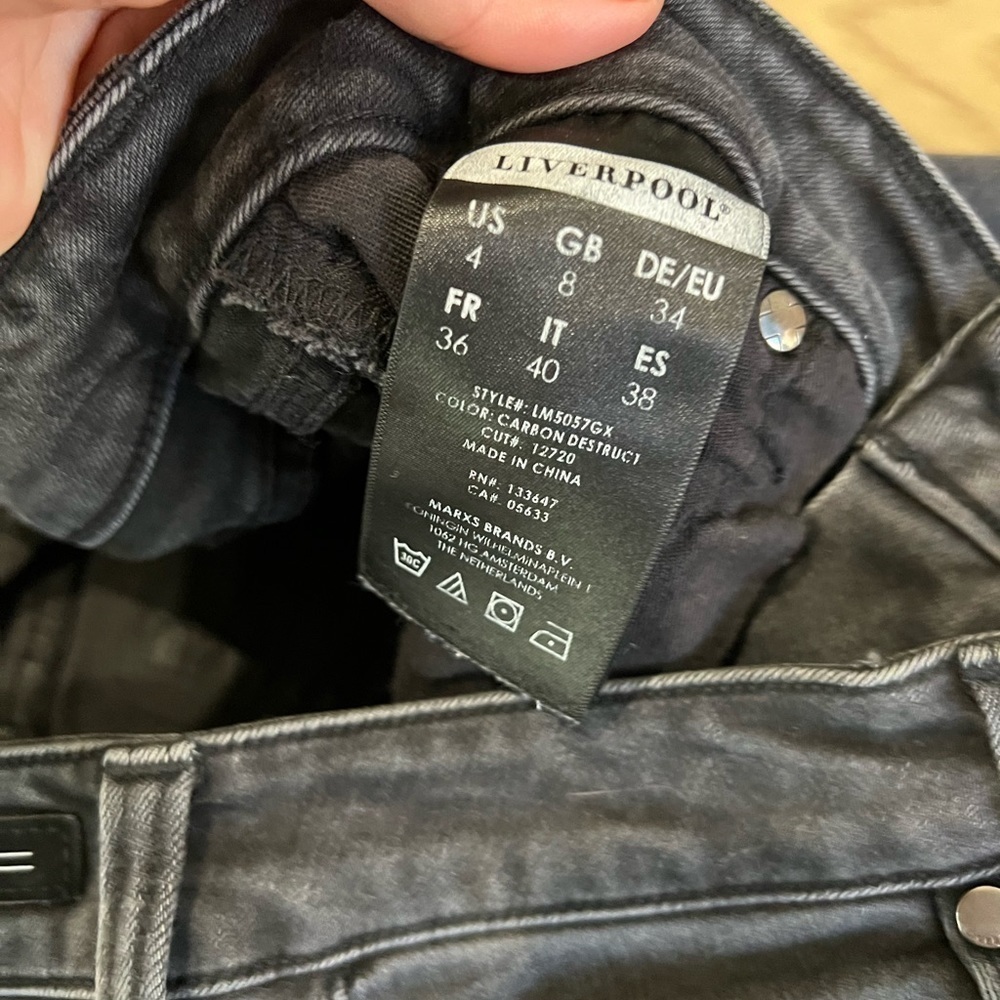 Liverpool Evan Distressed Boyfriend Jeans - Picture 5 of 5